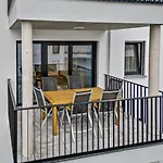 דירה Smurmelhomes Oase: Terrasse - Parken - Kind פסאו