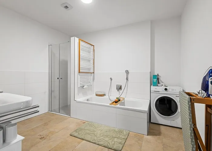 公寓 Smurmelhomes Oase: Terrasse - Parken - Kind 帕绍